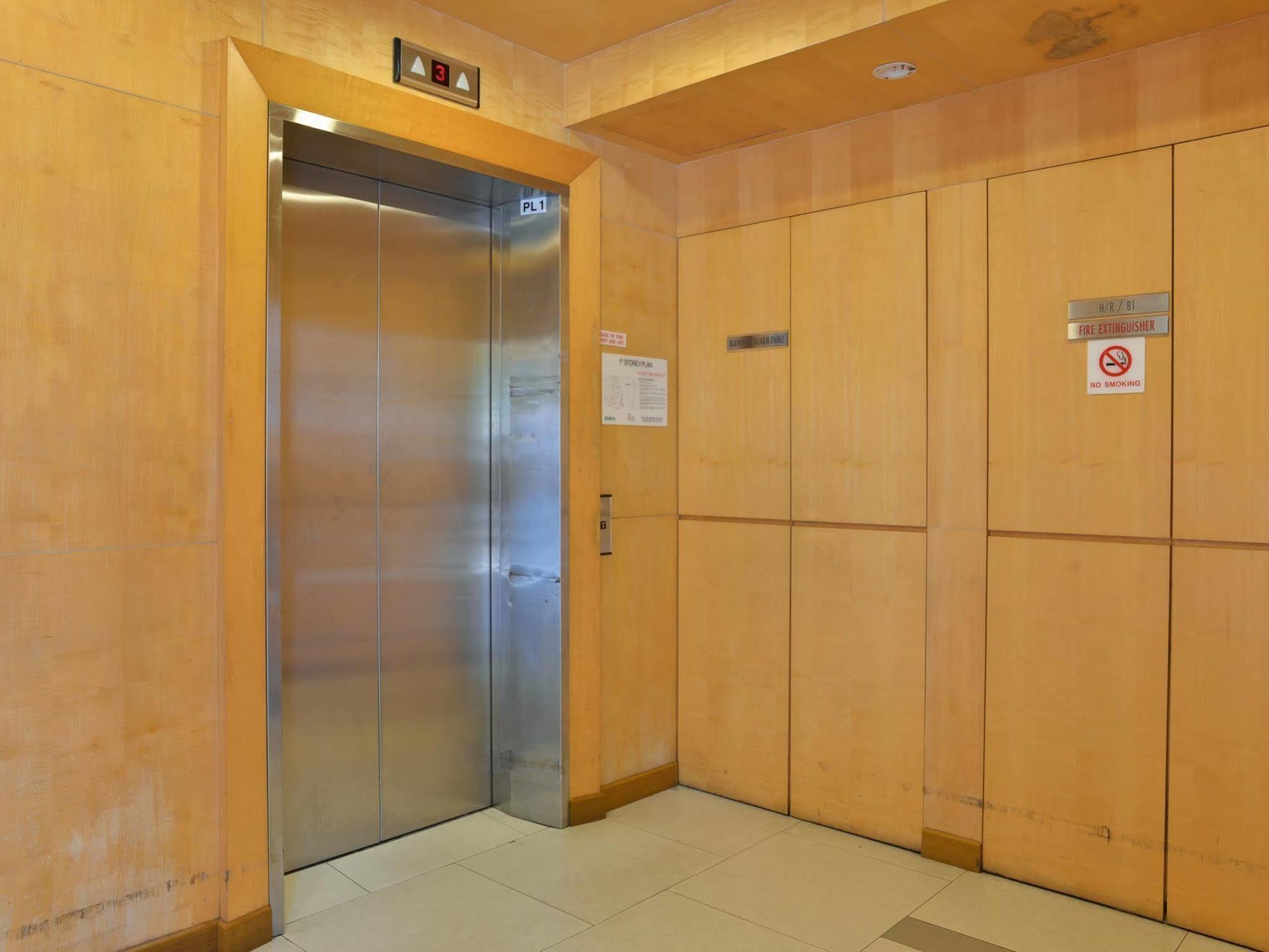 סינגפור Hotel 81 Fuji מראה חיצוני תמונה